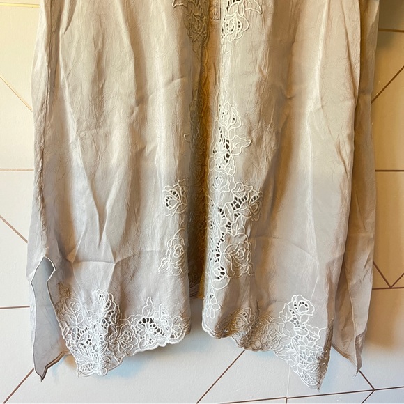 Johnny Was Tunic Lace Light Grey - Picture 5 of 7